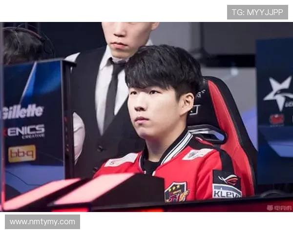 濮院电竞周1V1擂台挑战赛鞠欣对决小羊巅峰激情之战燃动全场盛