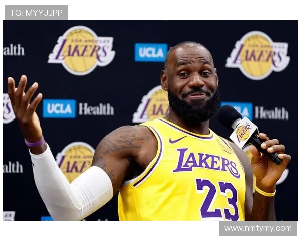 詹姆斯分享20张珍贵照片庆祝第23个赛季荣耀时刻尽情享受篮球人生